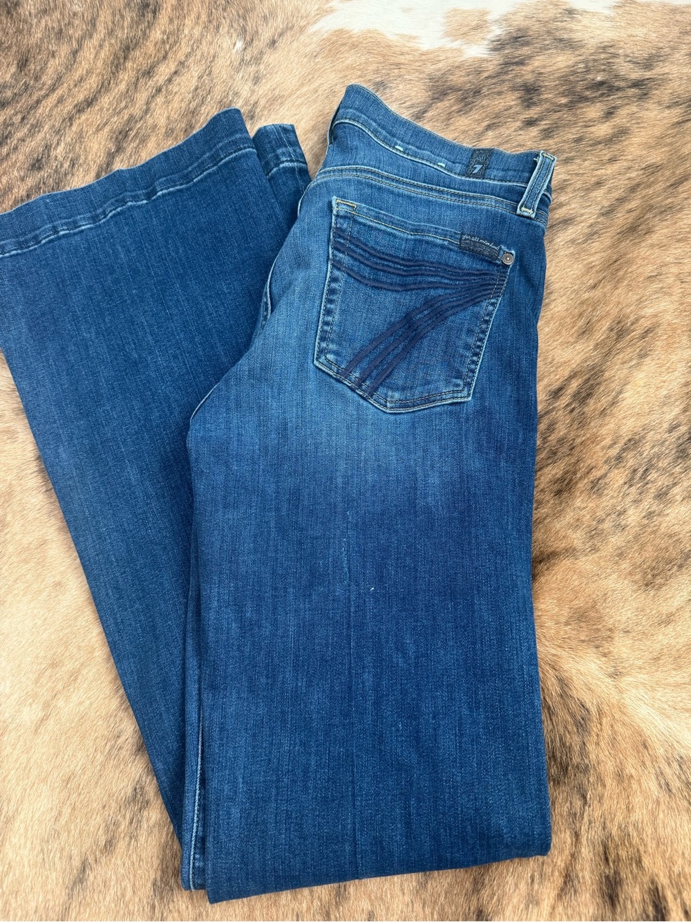 7 For All Mankind Women's Dark Blue Flare Jeans